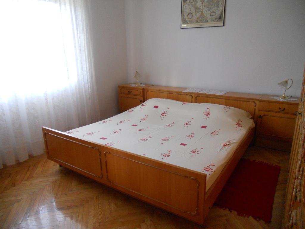 Apartment Guste Sibenik Bilik gambar
