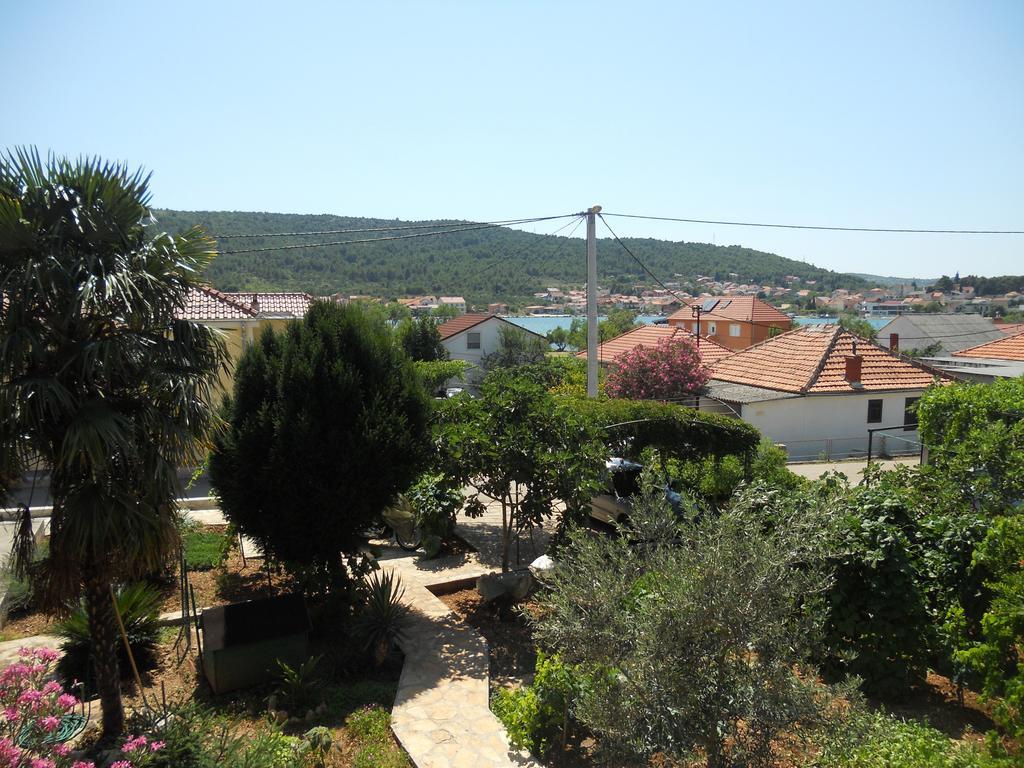 Apartment Guste Sibenik Bilik gambar
