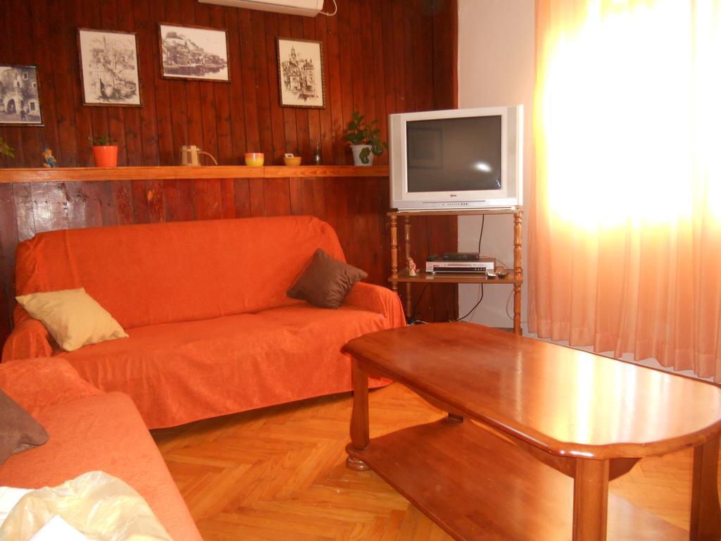 Apartment Guste Sibenik Bilik gambar